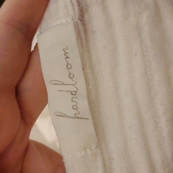 handloom Tops Handloom Los Angeles Poncho In White Poshmark